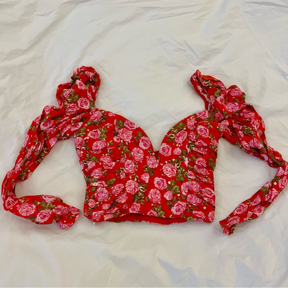 NWT ZARA Floral Print Crop/Midriff Top/Blouse  Red XS